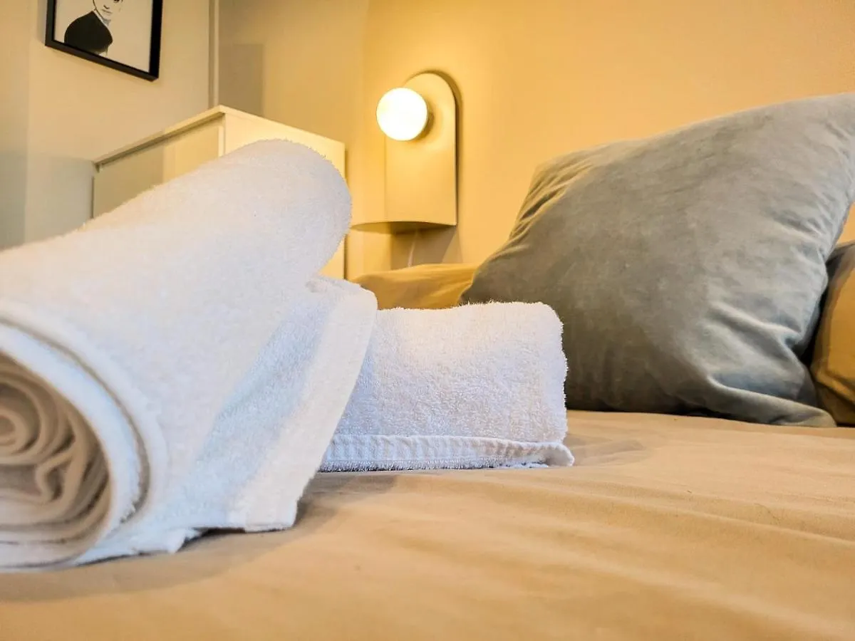 Suite Oxymore Lyon Apartment