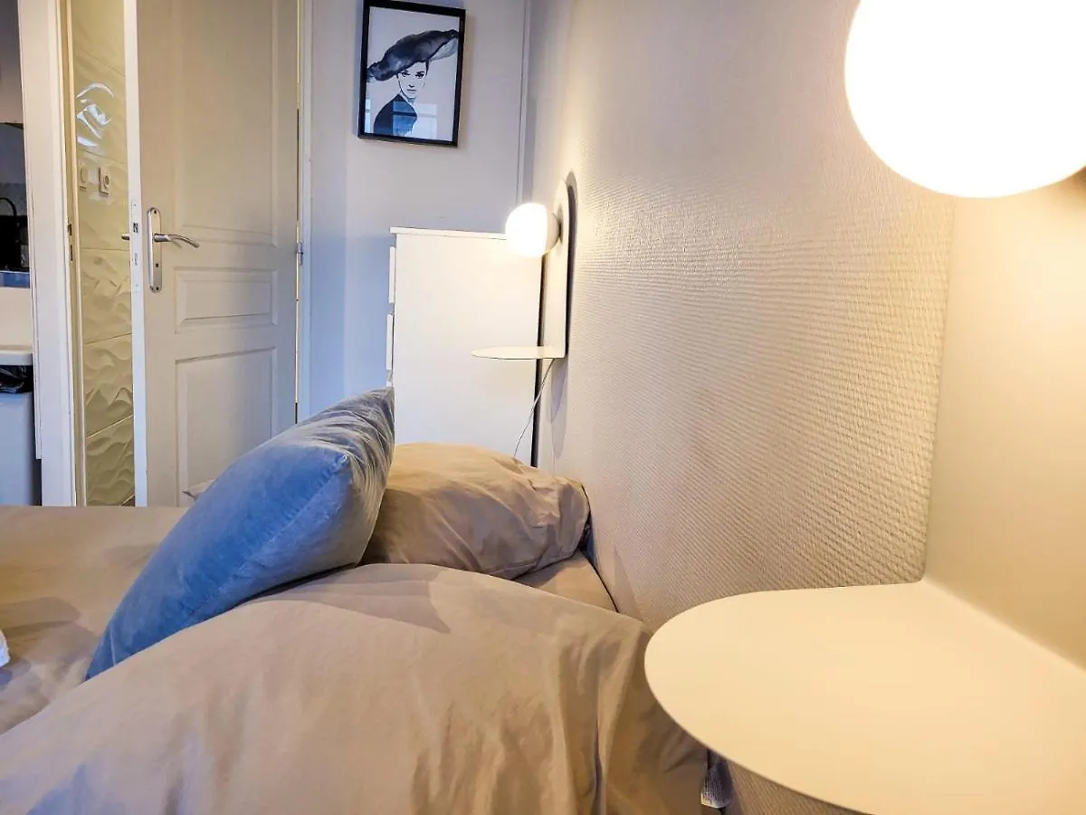 Suite Oxymore Lyon Apartment
